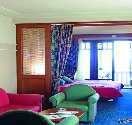 Klassis Resort 4*
